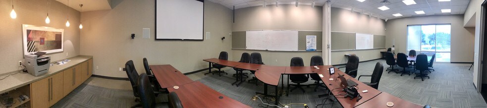 More Photos Of 3301 Matrix Dr, Richardson Research And Development For Sale