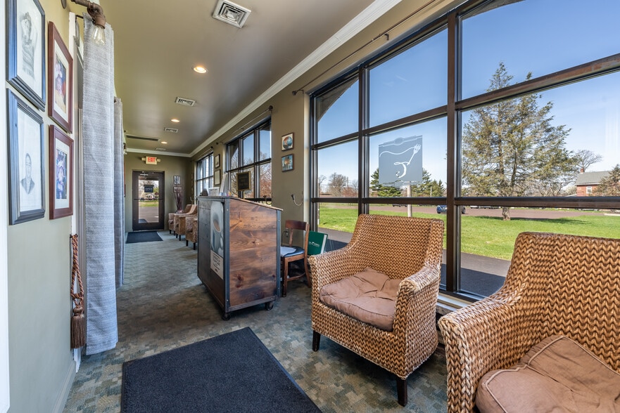 More Photos Of 424 N Main St, Souderton Restaurant For Sale