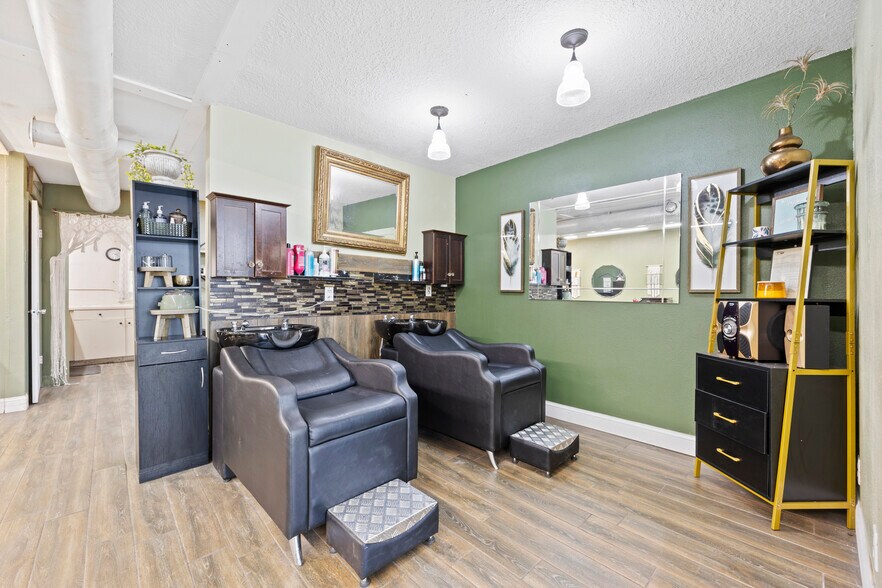 More Photos Of 203 Laurel St, Palatka Office For Sale