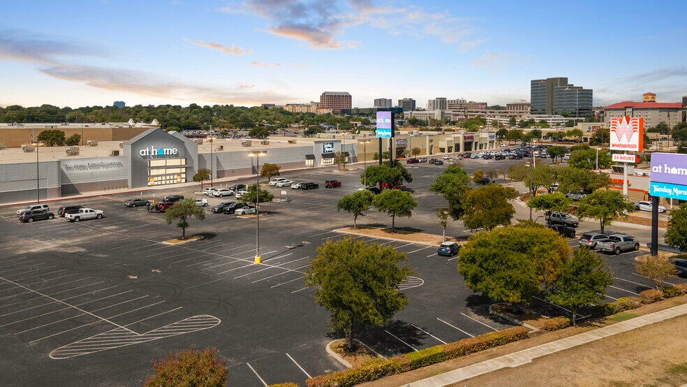 Primary Photo Of 8421 Hwy 281, San Antonio Unknown For Sale