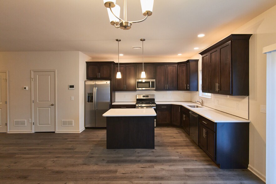 More Photos Of 6645 Stein Way, Macungie Apartments For Sale