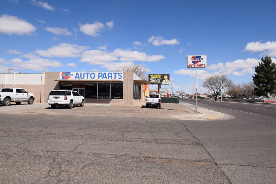 More Photos Of 301 E Pine St, Deming Freestanding For Sale