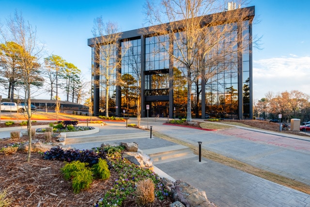 More Photos Of 10801 Executive Center Dr, Little Rock Office For Lease