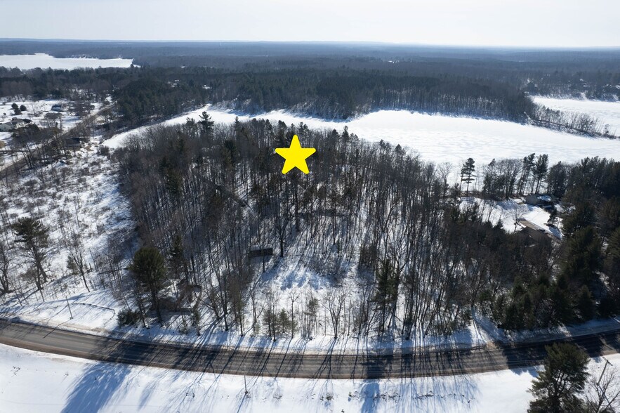 More Photos Of 7103 Lake View Rdg, Lake Ann Hospitality For Sale