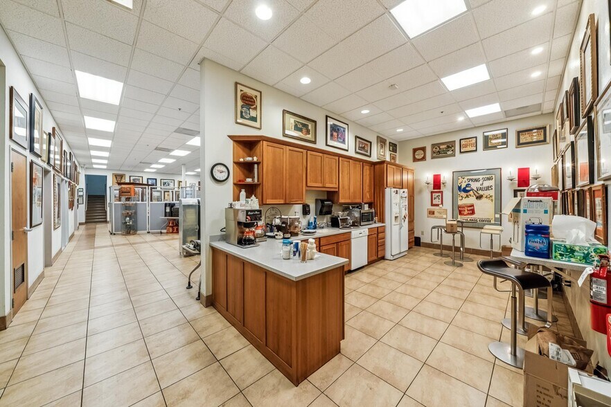 More Photos Of 4201 Industrial Way, Benicia Warehouse For Lease