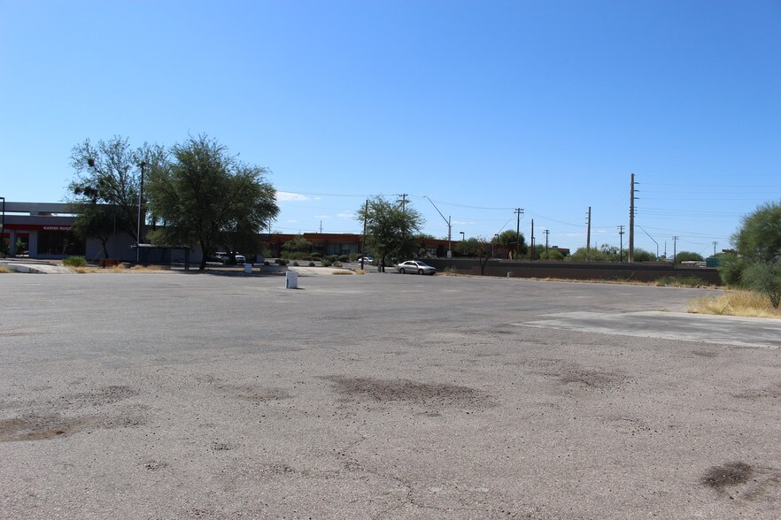 More Photos Of 3635 E Fort Lowell Rd, Tucson Land For Sale