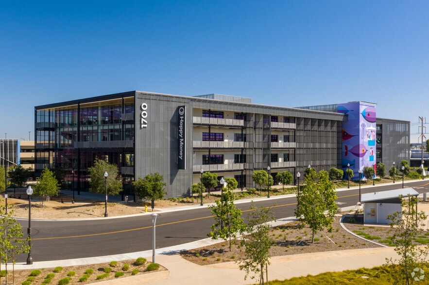 More Photos Of 1730 Flight Way, Tustin Unknown For Lease