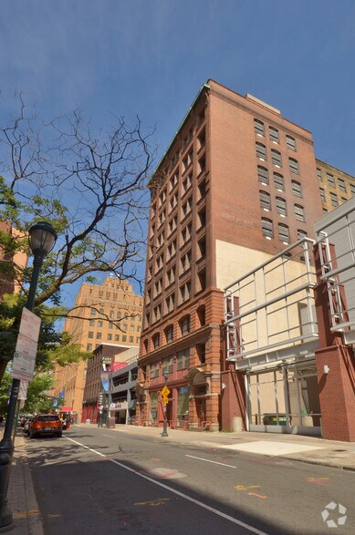 More Photos Of 919 Walnut St, Philadelphia Medical For Sale