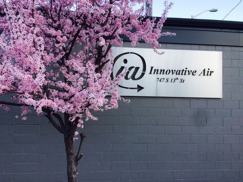 More Photos Of 747 S 13th St, Boise Showroom For Lease