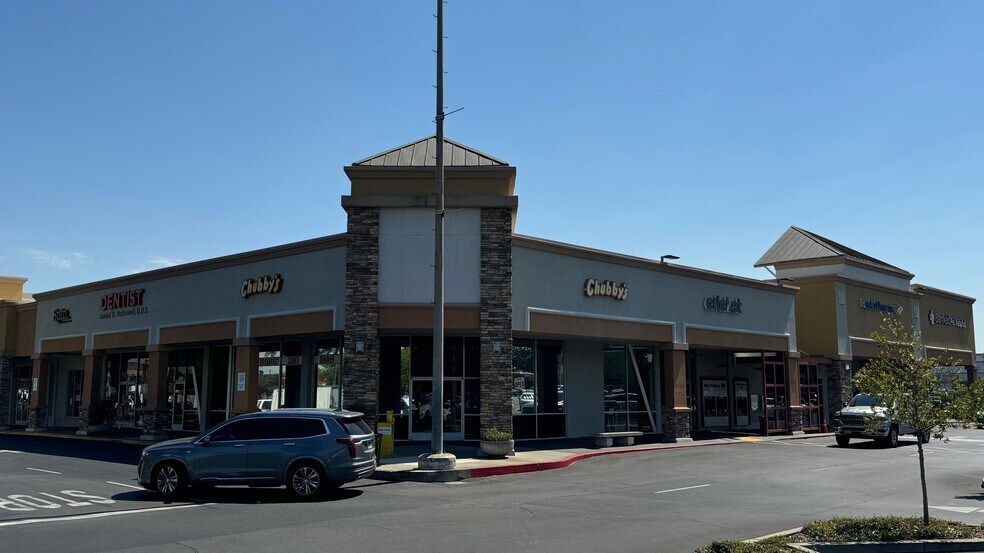 More Photos Of 380-446 Harding Blvd, Roseville Unknown For Lease