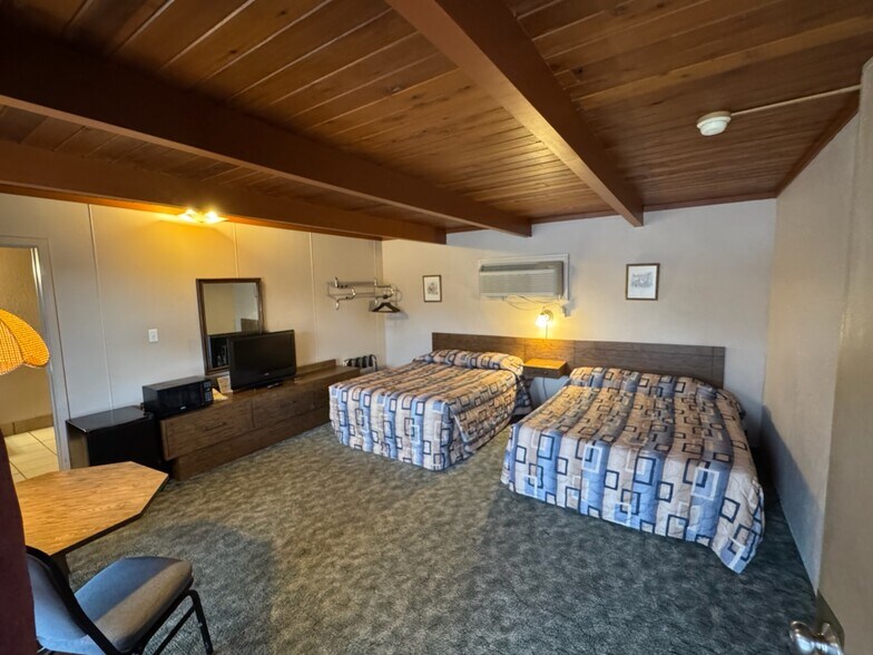 More Photos Of , McCook Unknown For Sale