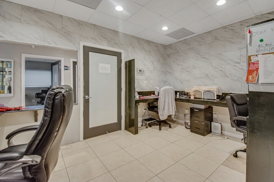 More Photos Of 4540 Southside Blvd, Jacksonville Medical For Sale