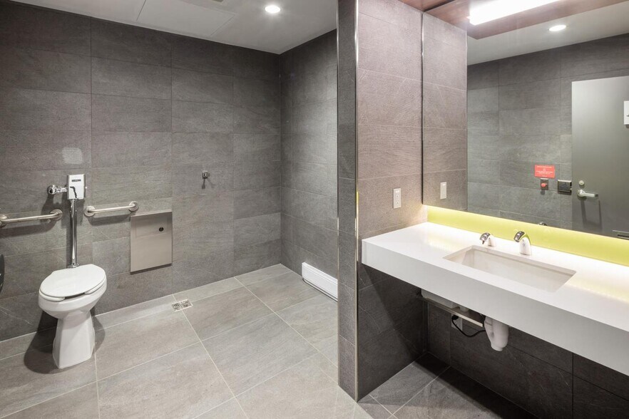 More Photos Of 1500 W Georgia St, Vancouver Office For Lease