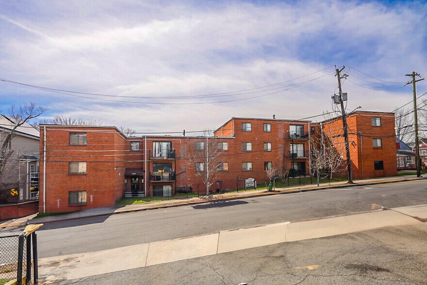 Primary Photo Of 5105-5109 F St SE, Washington Apartments For Sale
