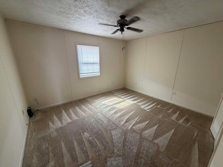 More Photos Of 223 Lanier Dr, Statesboro Apartments For Sale