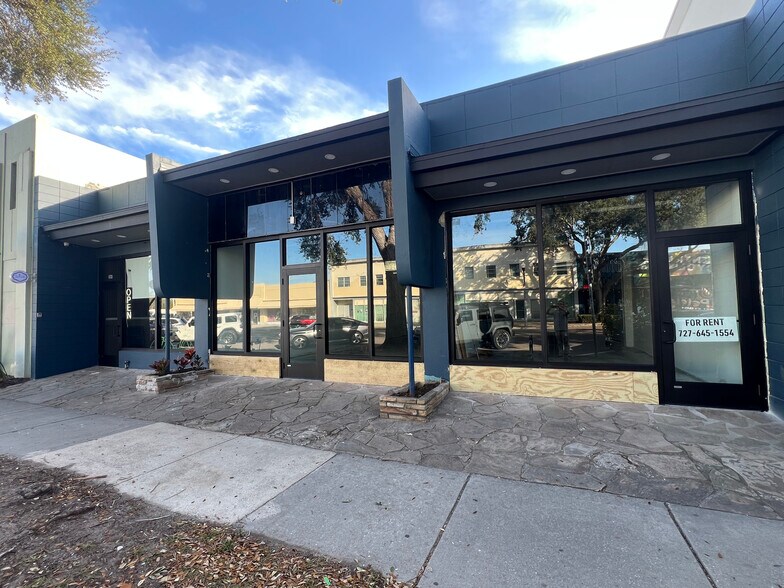 More Photos Of 2042 Central Ave, Saint Petersburg Storefront For Lease