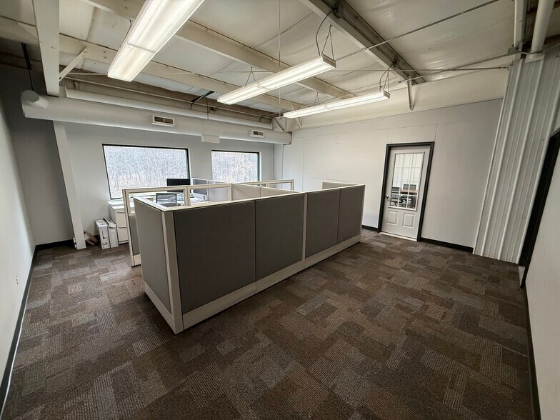 More Photos Of 6189 Blue Star Hwy, Saugatuck Manufacturing For Lease