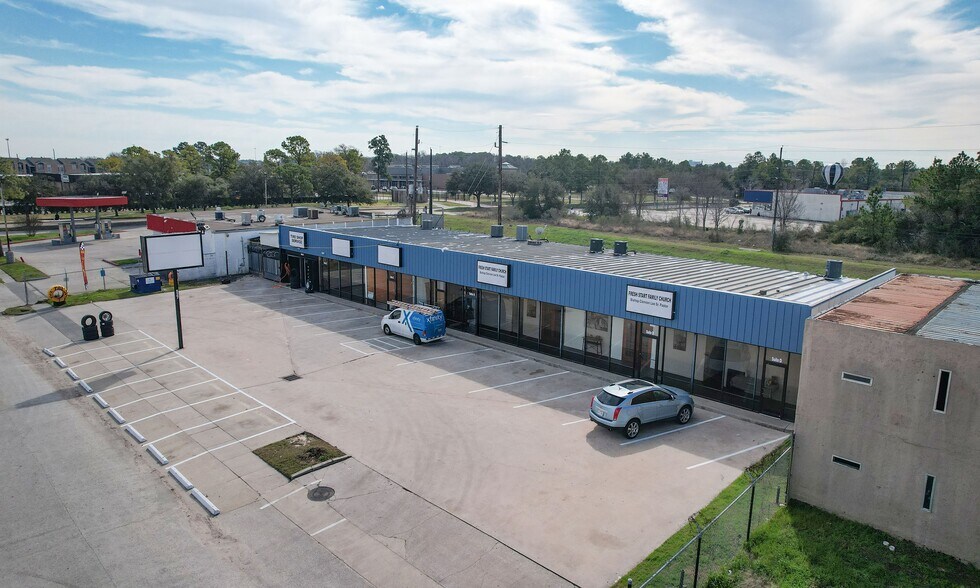 More Photos Of 527 Barren Springs Dr, Houston Storefront Retail Office For Sale