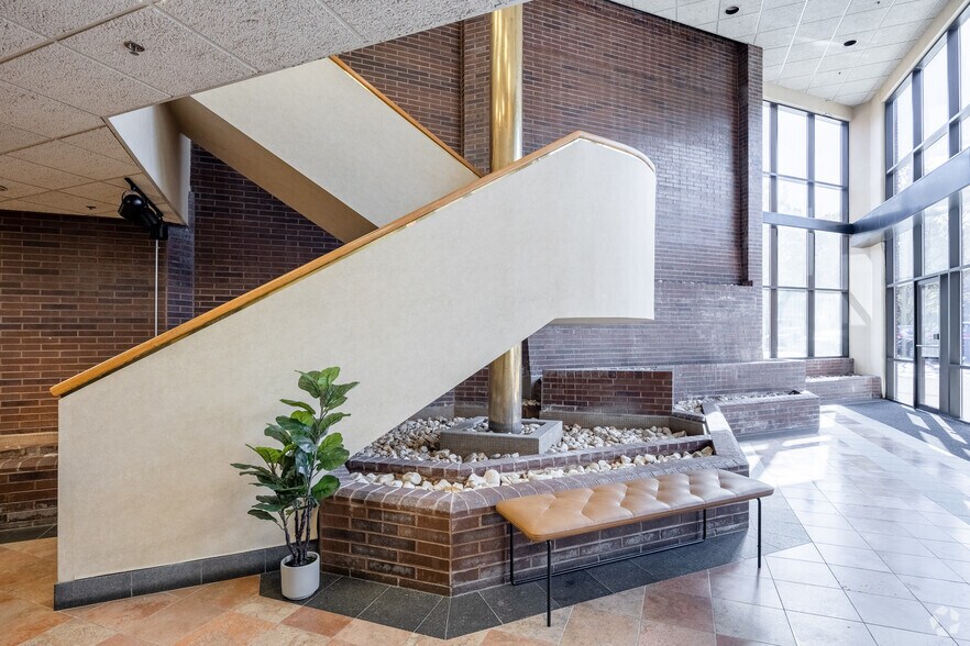 More Photos Of 28 W Grand Ave, Montvale Office For Lease