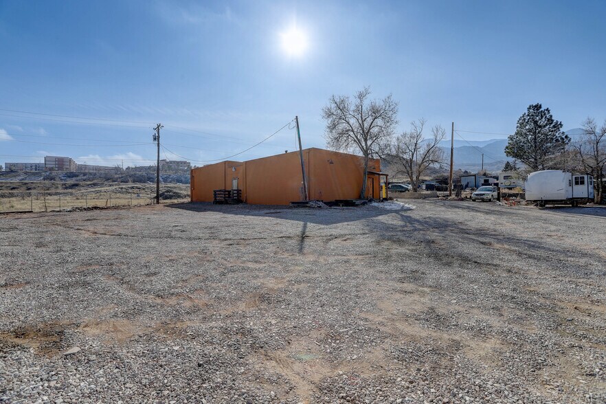 More Photos Of 2425-2427 Busch Ave, Colorado Springs Industrial For Sale