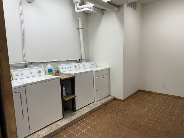More Photos Of 134 26th St NW, Owatonna Office For Lease