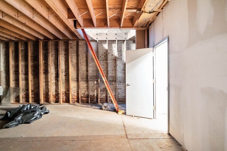 More Photos Of 1301-1305 Germantown Ave, Philadelphia Storefront Retail Residential For Sale