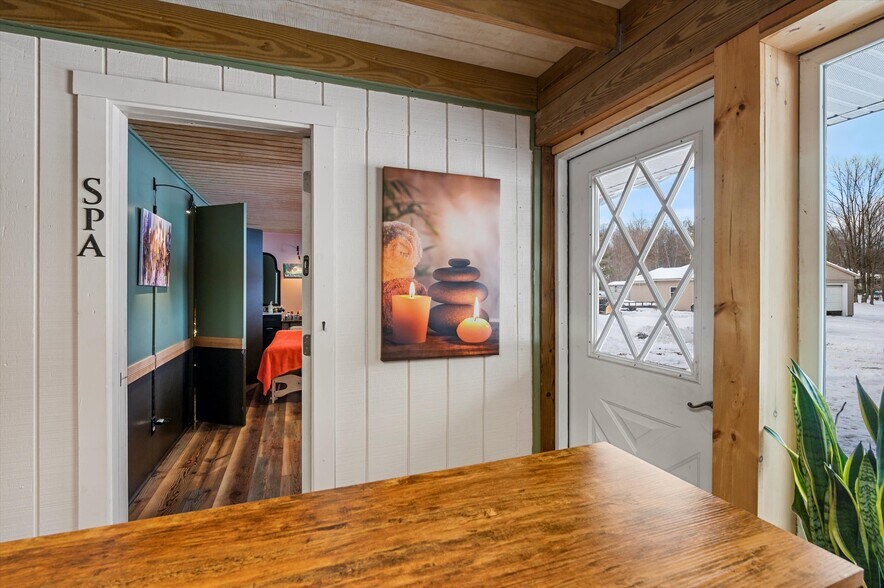 More Photos Of 3947 Route 899, Marienville Freestanding For Lease