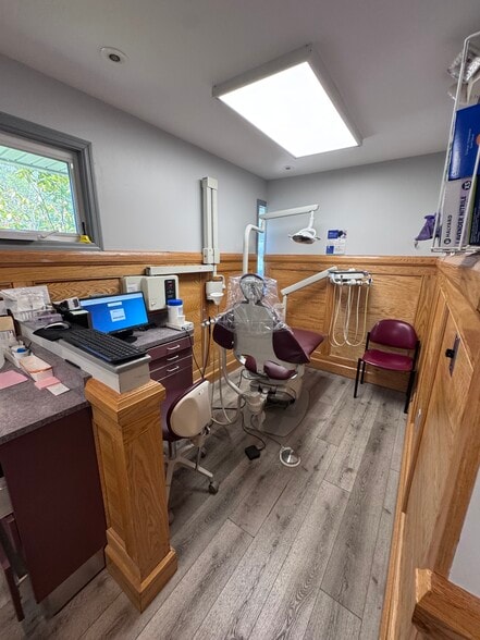 More Photos Of 876 Dutchess Tpke, Poughkeepsie Office For Sale