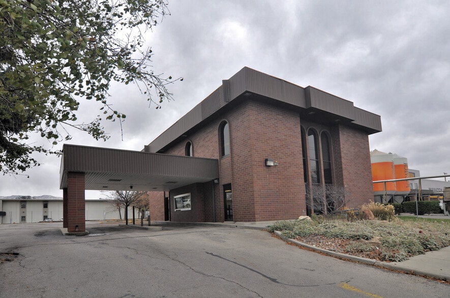 More Photos Of 1735 S 300 W, Salt Lake City Auto Dealership For Lease