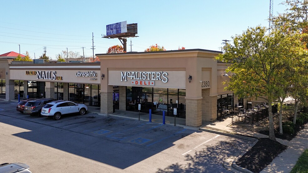 More Photos Of 2307-2375 Nicholasville Rd, Lexington Unknown For Lease