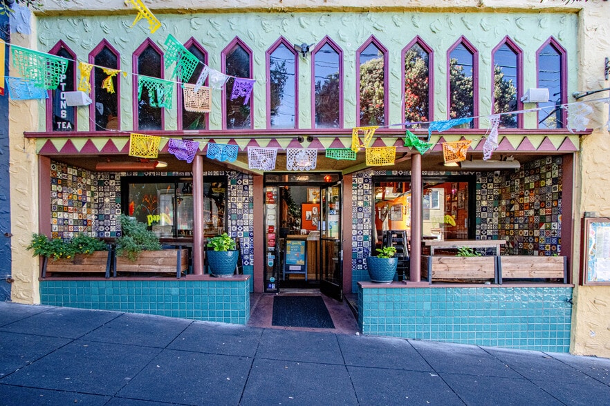 Primary Photo Of 1453 18th St, San Francisco Restaurant For Lease