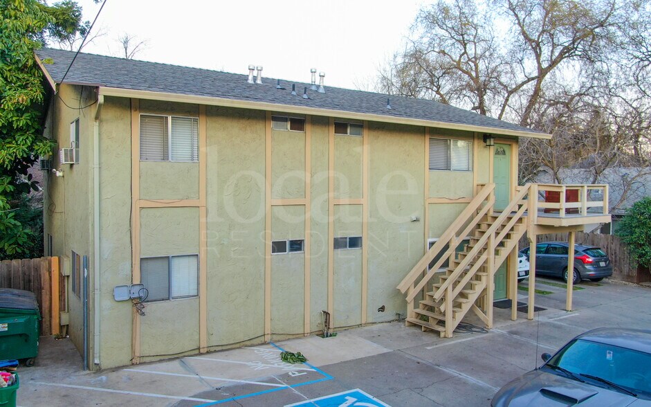 More Photos Of 447 W 7th St, Chico Apartments For Sale