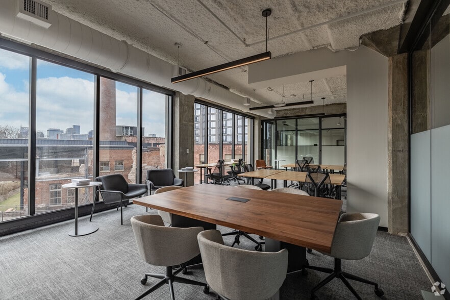 More Photos Of 1316 Adams St, Nashville Coworking Space