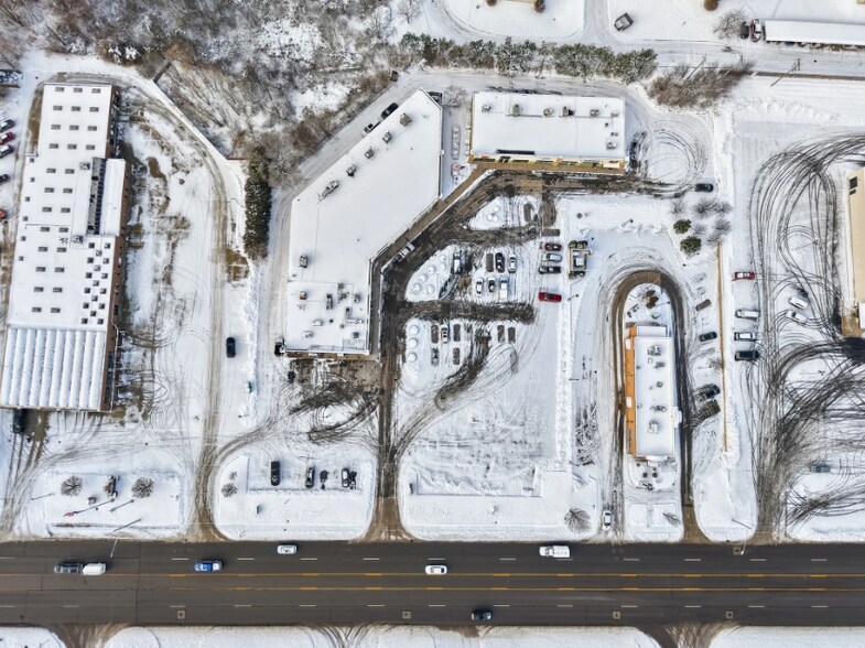 More Photos Of 664-704 S Lapeer Rd, Lk, Lake Orion Office For Sale