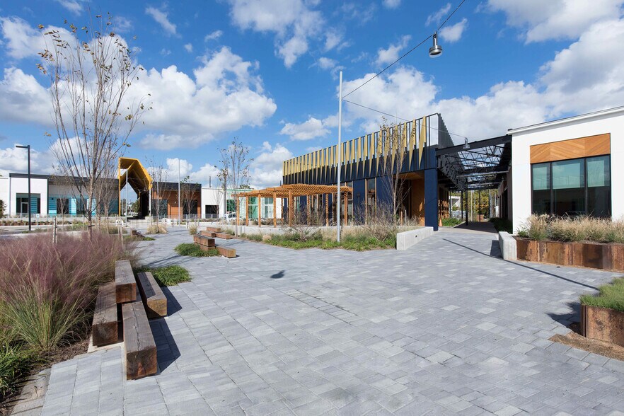 More Photos Of 600 N Shepherd Dr, Houston Unknown For Lease