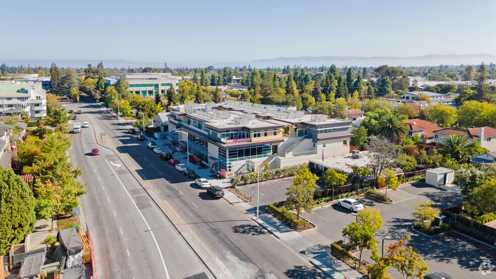 More Photos Of 425 Page Mill Rd, Palo Alto Apartments For Lease