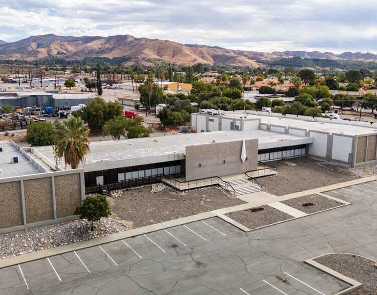 More Photos Of 1500 Crafton Ave, Mentone Unknown For Lease