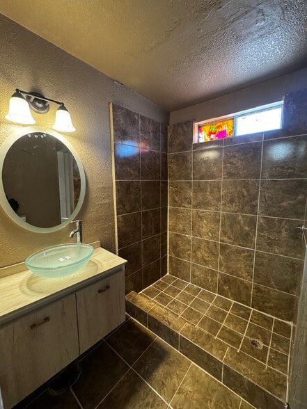 More Photos Of 11601 Valle Bajo Rd, Socorro Apartments For Sale