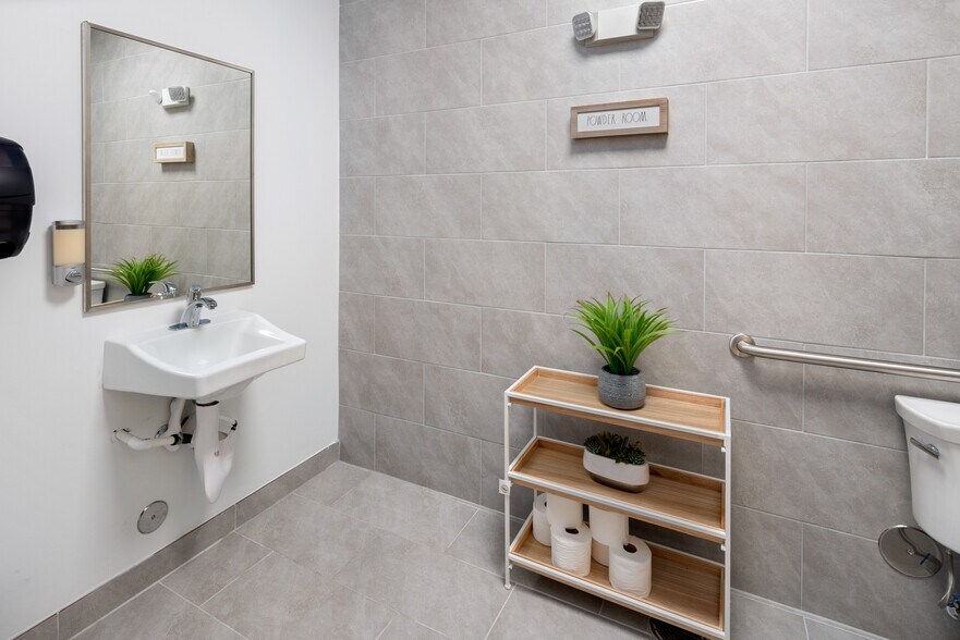 More Photos Of 1790 King Arthur Blvd, Carrollton Coworking Space