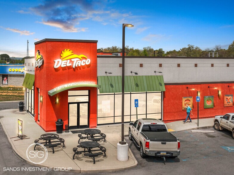 Primary Photo Of 250 Highway 53 E, Calhoun Fast Food For Lease