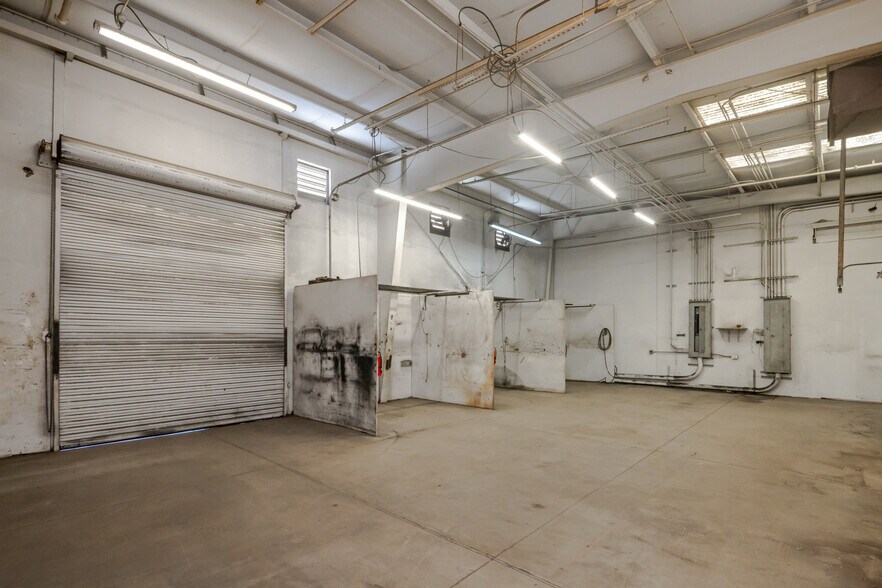 More Photos Of 1950 Centers Ave, Lake Havasu City Warehouse For Lease