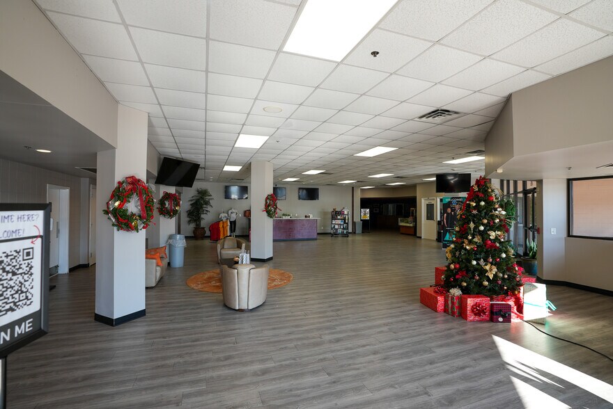 More Photos Of 705 Rivergate Pky, Goodlettsville Religious Facility For Sale