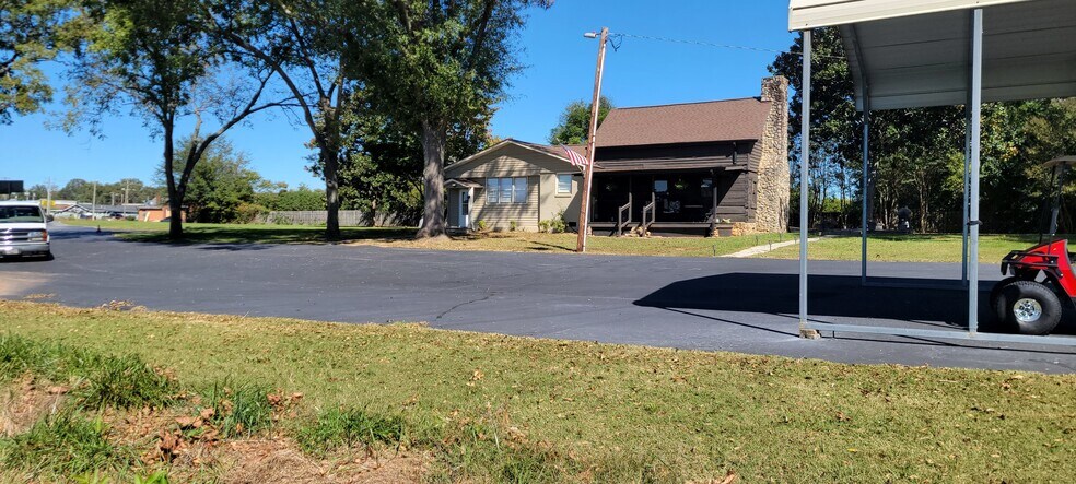 More Photos Of 125 McCullugh Rd, Boiling Springs Office Residential For Sale