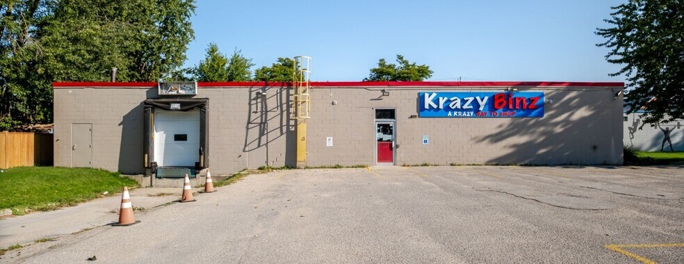 More Photos Of 649 Ontario St, Stratford Flex For Lease