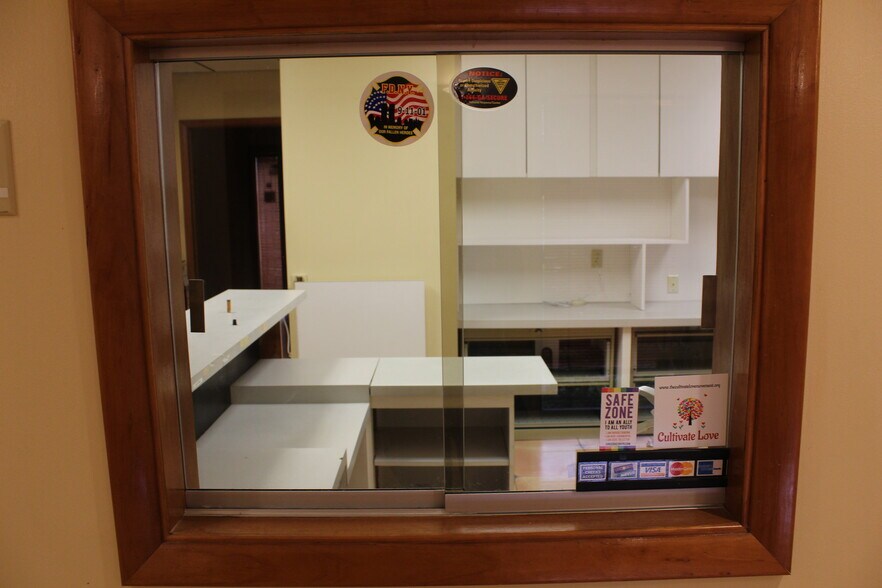 More Photos Of 7800 W Oakland Park Blvd, Sunrise Medical For Sale