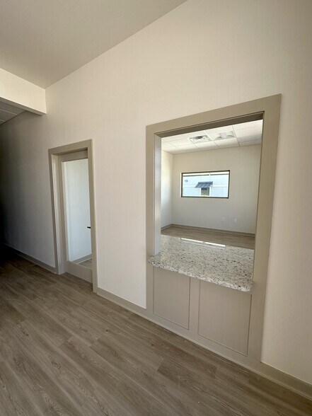 More Photos Of 10154 Windy Pointe Dr, Temple Office For Sale