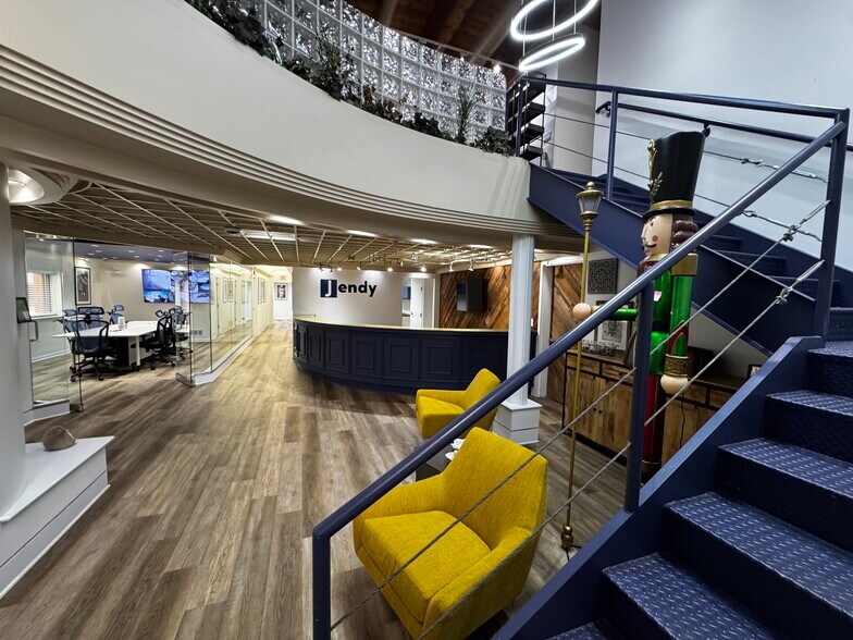 More Photos Of 1540 Hannah Ave, Forest Park Light Distribution For Sale