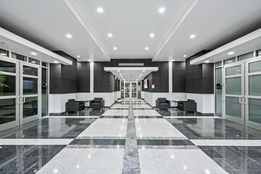 More Photos Of 6000 Metrowest Blvd, Orlando Medical For Sale