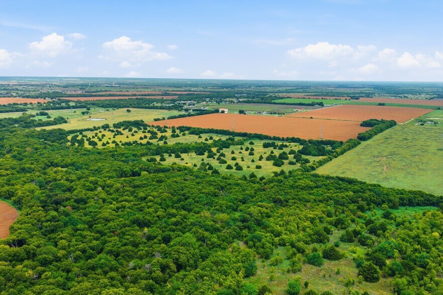 More Photos Of 10935 County Road 109, Alvarado Land For Sale