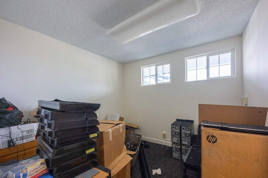 More Photos Of 667-669 Crespi Dr, Pacifica Medical For Sale